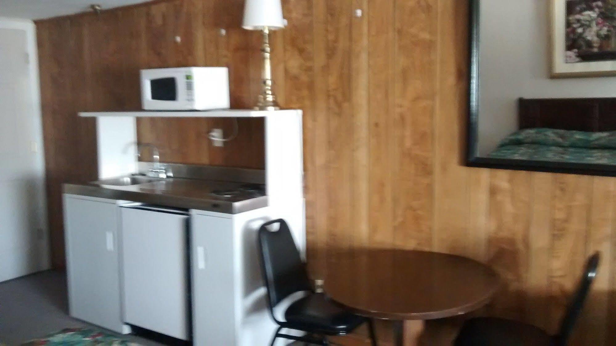 Ken Bar Lodge Gilbertsville 외부 사진