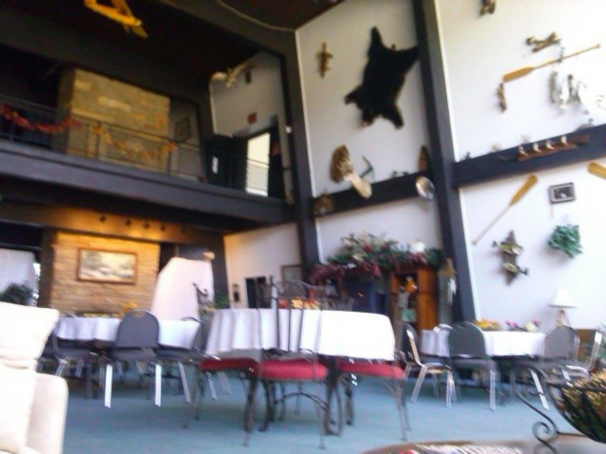 Ken Bar Lodge Gilbertsville 외부 사진
